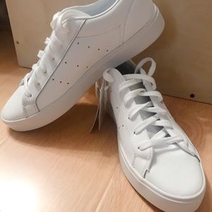 Adidas SLEEK Casual Sneakers
